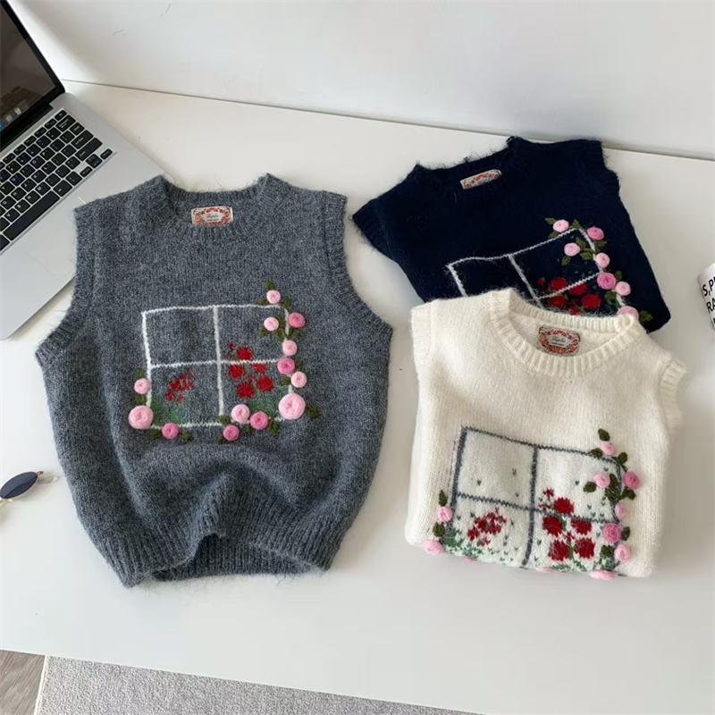 Embroidery Rose - Chaleco de punto con bordado floral