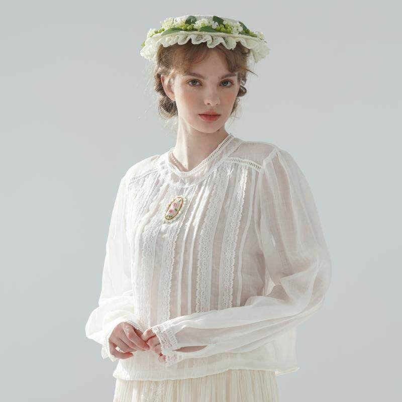 Blusa Blanca Delgada de Ramio  - Embroidery Rose reseña y precio